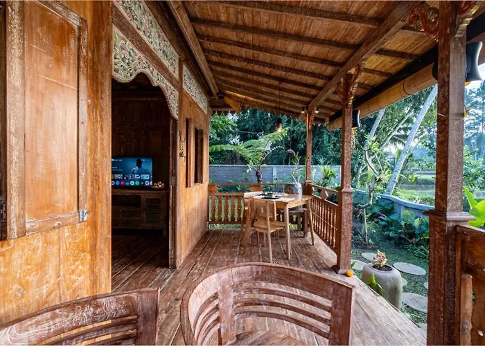 Umah Merta Kayu Villa